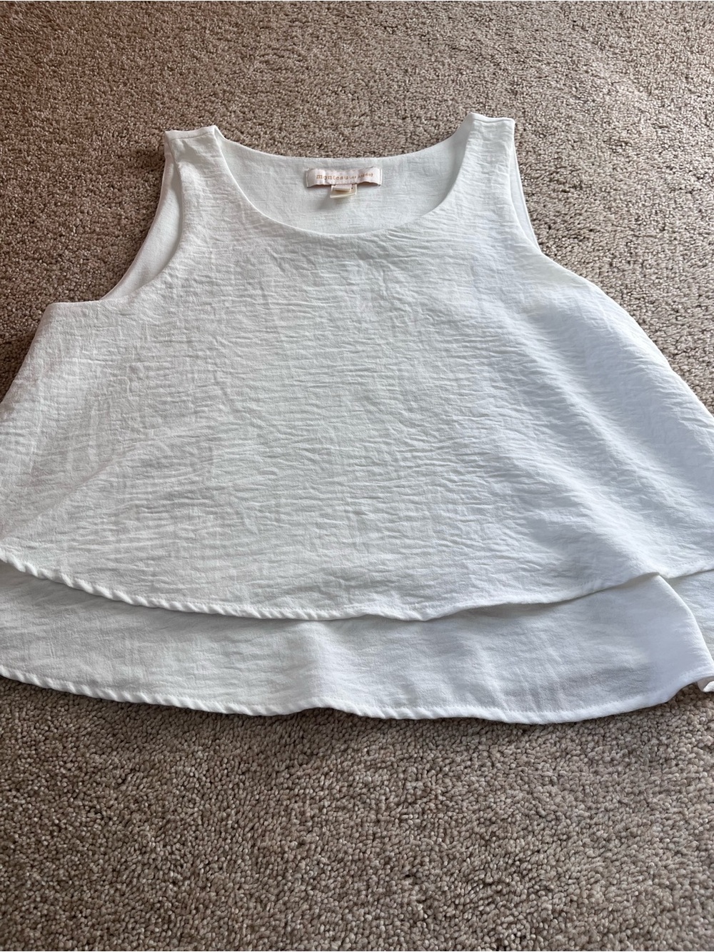 Monteau White Tiered Scoop Neck Cami